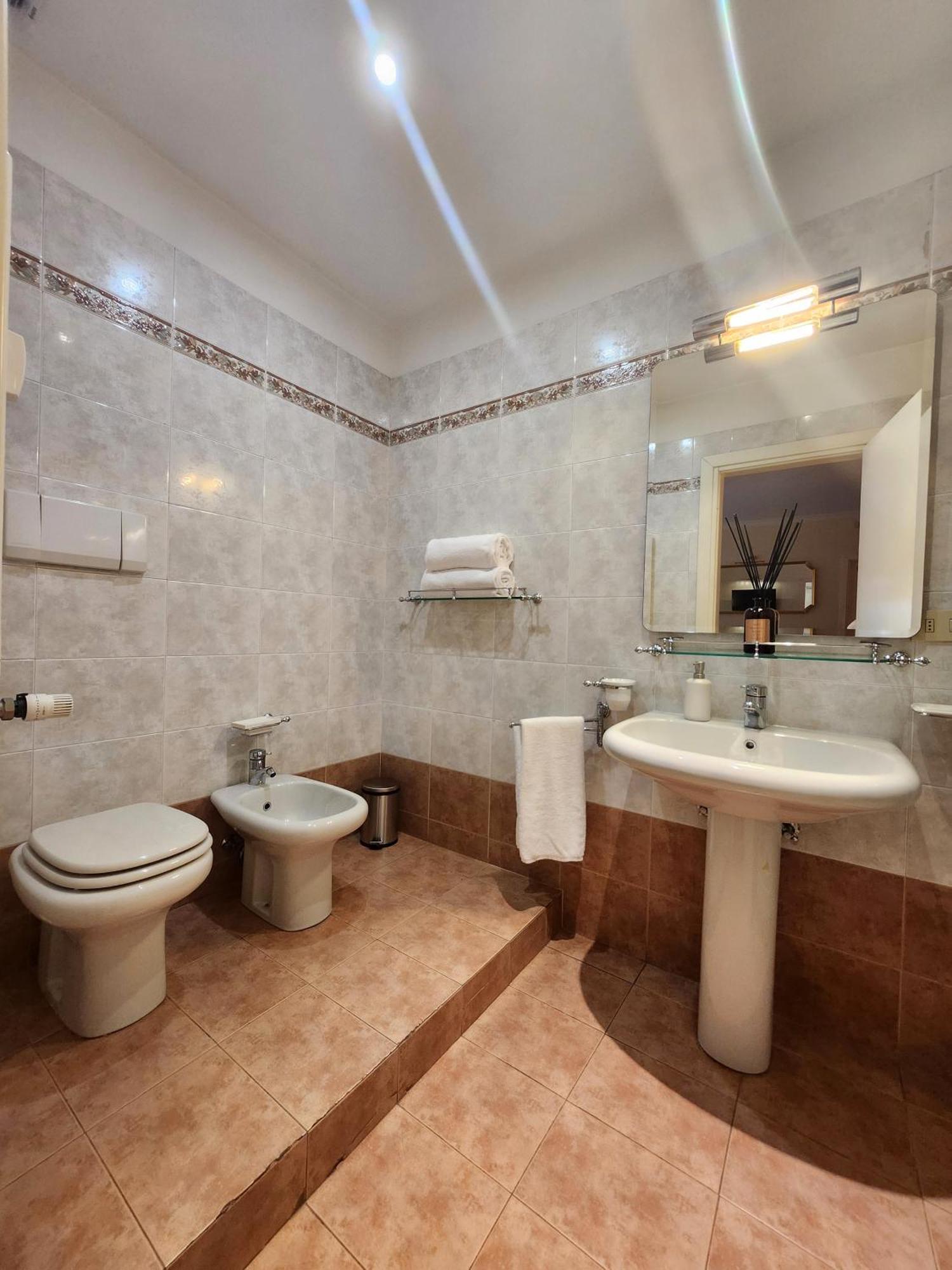 Authentic With Terrace Apartamento Roma
